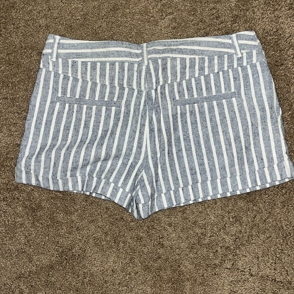 Forever 21 striped shorts - Picture 2 of 3